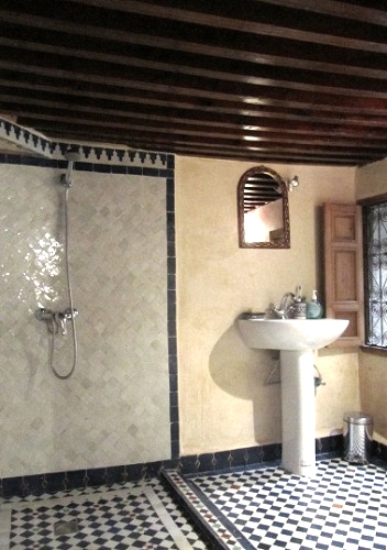 Dar Drissi Fatima Room bathroom